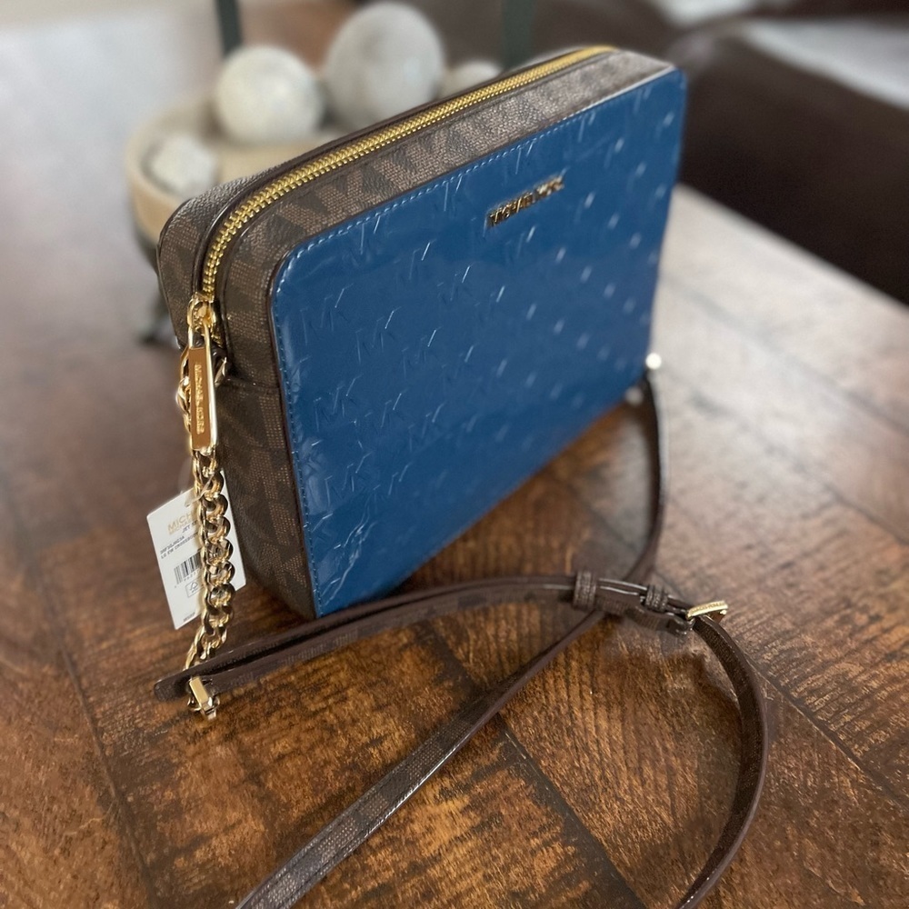 Michael Kors Handbag - Picture 3 of 4